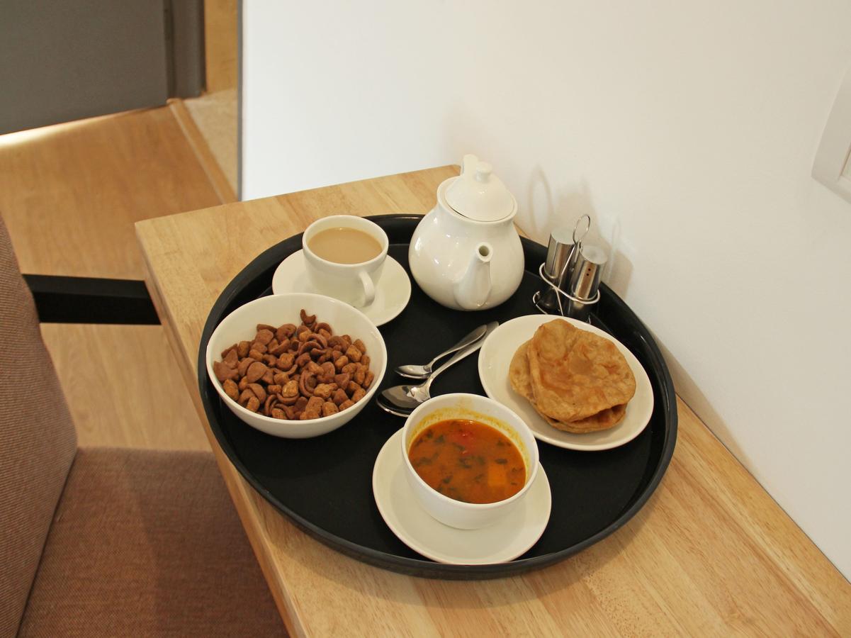 Oyo 10257 Hotel Lotus Park 구르가온 외부 사진